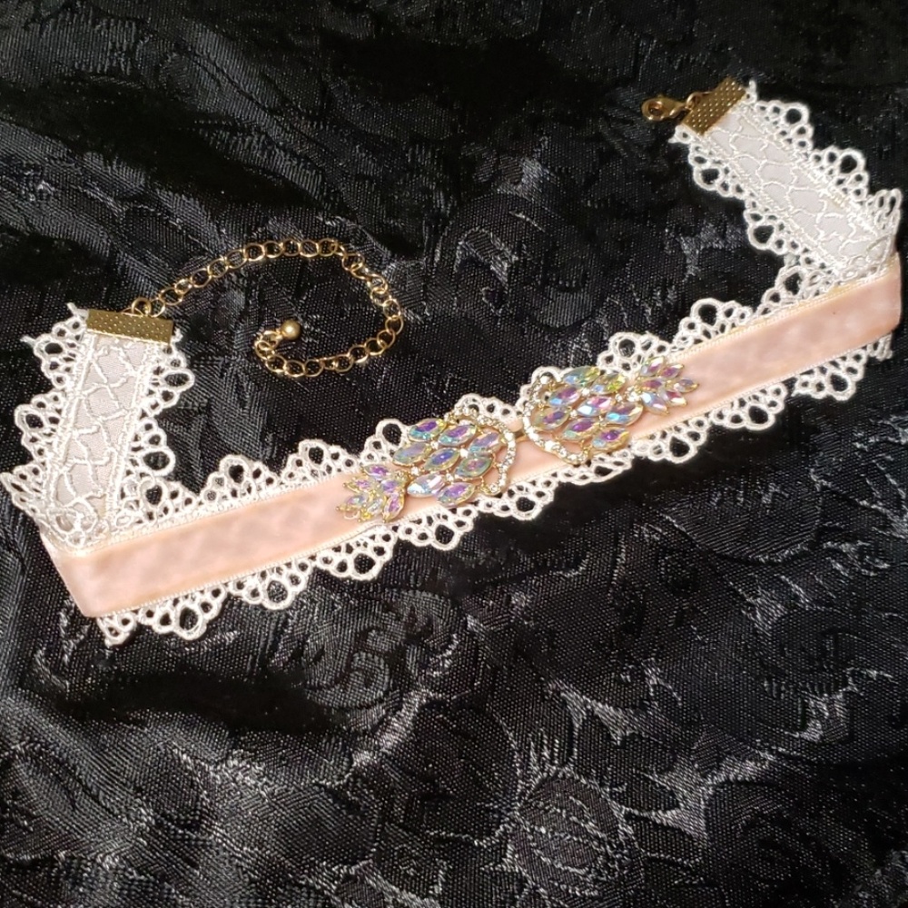 2 for $10 💙 Aurora Rhinestone Pink Velvet Choker